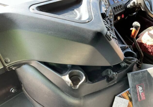*Wrecking** 2014 Kenworth K200 Series - Image 27
