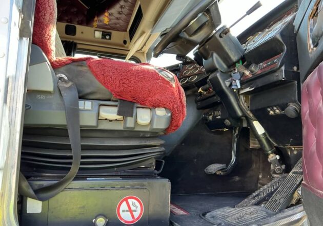 *Wrecking** 2014 Kenworth K200 Series - Image 22