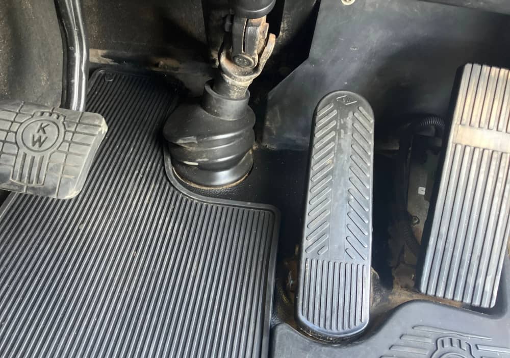 *Wrecking** 2016 Kenworth K200 Series - Image 26