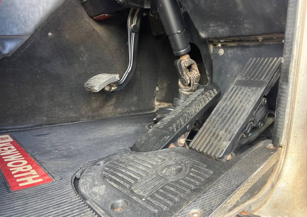 *Wrecking** 2016 Kenworth K200 Series - Image 27