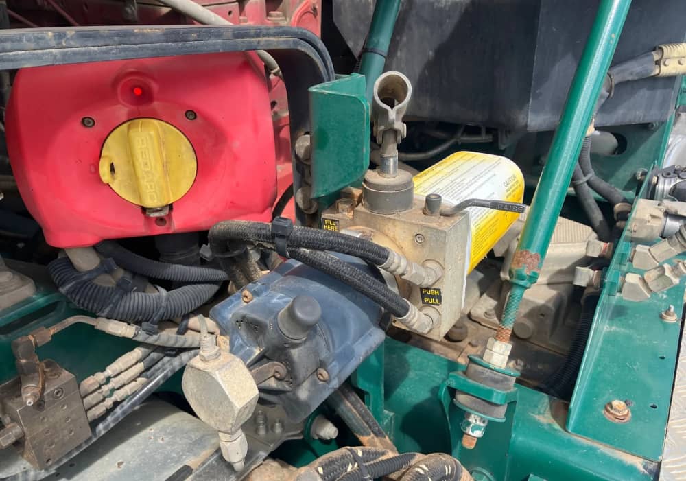 *Wrecking** 2016 Kenworth K200 Series - Image 20