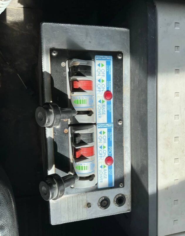 **Wrecking** 2017 Kenworth T610SAR - Image 24