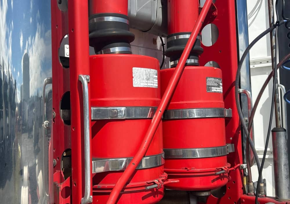 **Wrecking** 2008 Kenworth K108 - Image 14