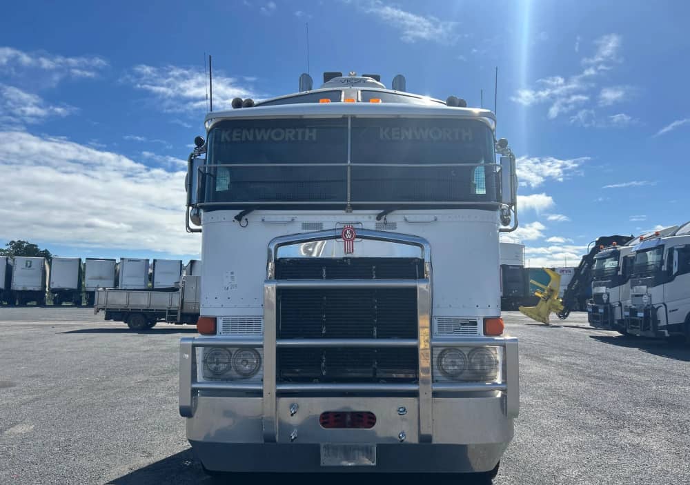 **Wrecking** 2008 Kenworth K108