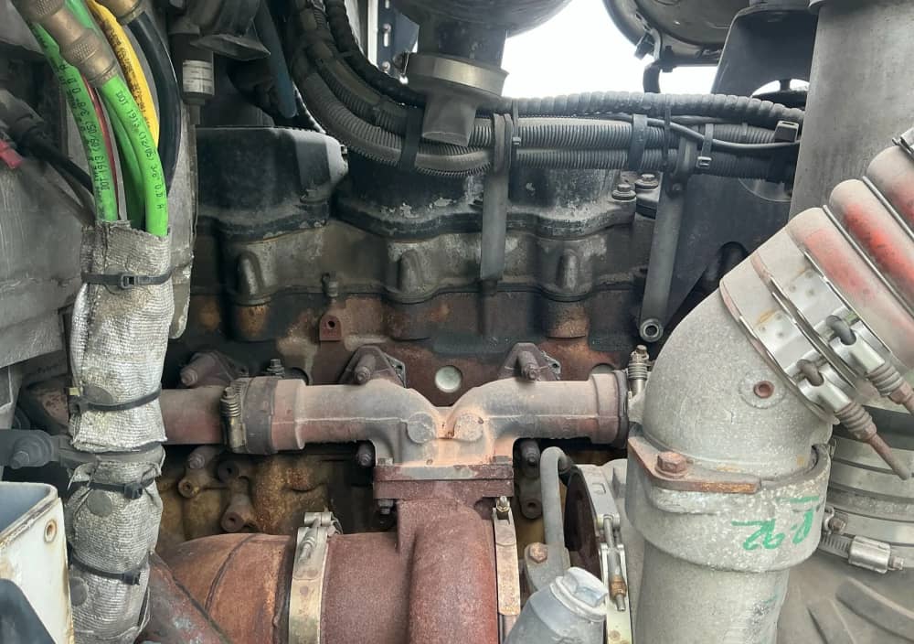 **Wrecking** 2006 Kenworth T404 - Image 10