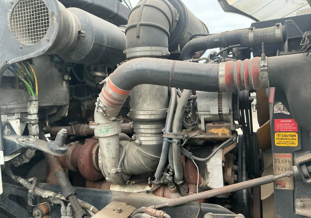 **Wrecking** 2006 Kenworth T404 - Image 11