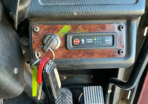 **Wrecking** 2016 Kenworth T409 - Image 30