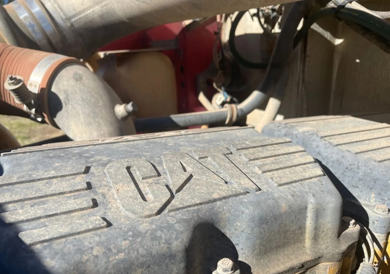 **Wrecking** 2002 Kenworth T401 - Image 20