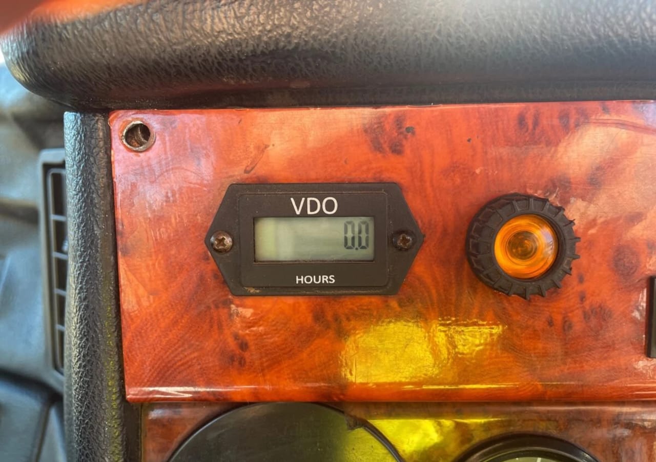 **Wrecking** 2002 Kenworth T401 - Image 15