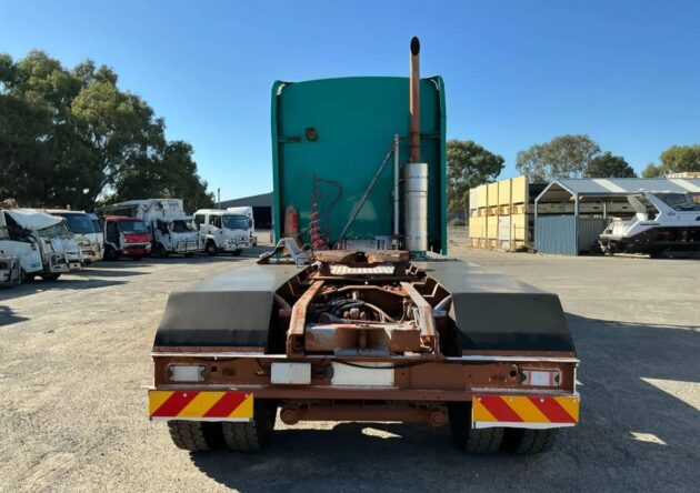 **Wrecking** 2014 Kenworth C509 - Image 4