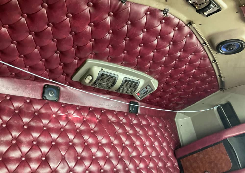 **Wrecking** 2003 Kenworth K104 - Image 26