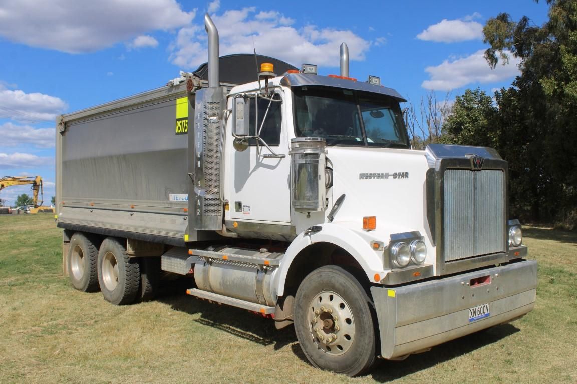 **Wrecking** 2009 Western Star 4800 Fx - Image 26