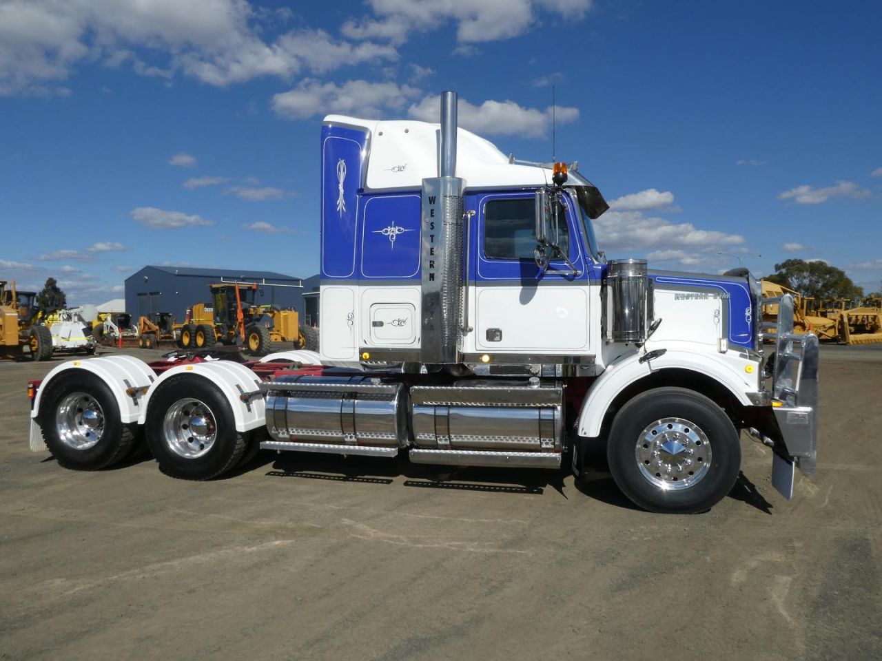 **Wrecking** 2007 Western Star 4800FX PRIME MOVER - Image 29