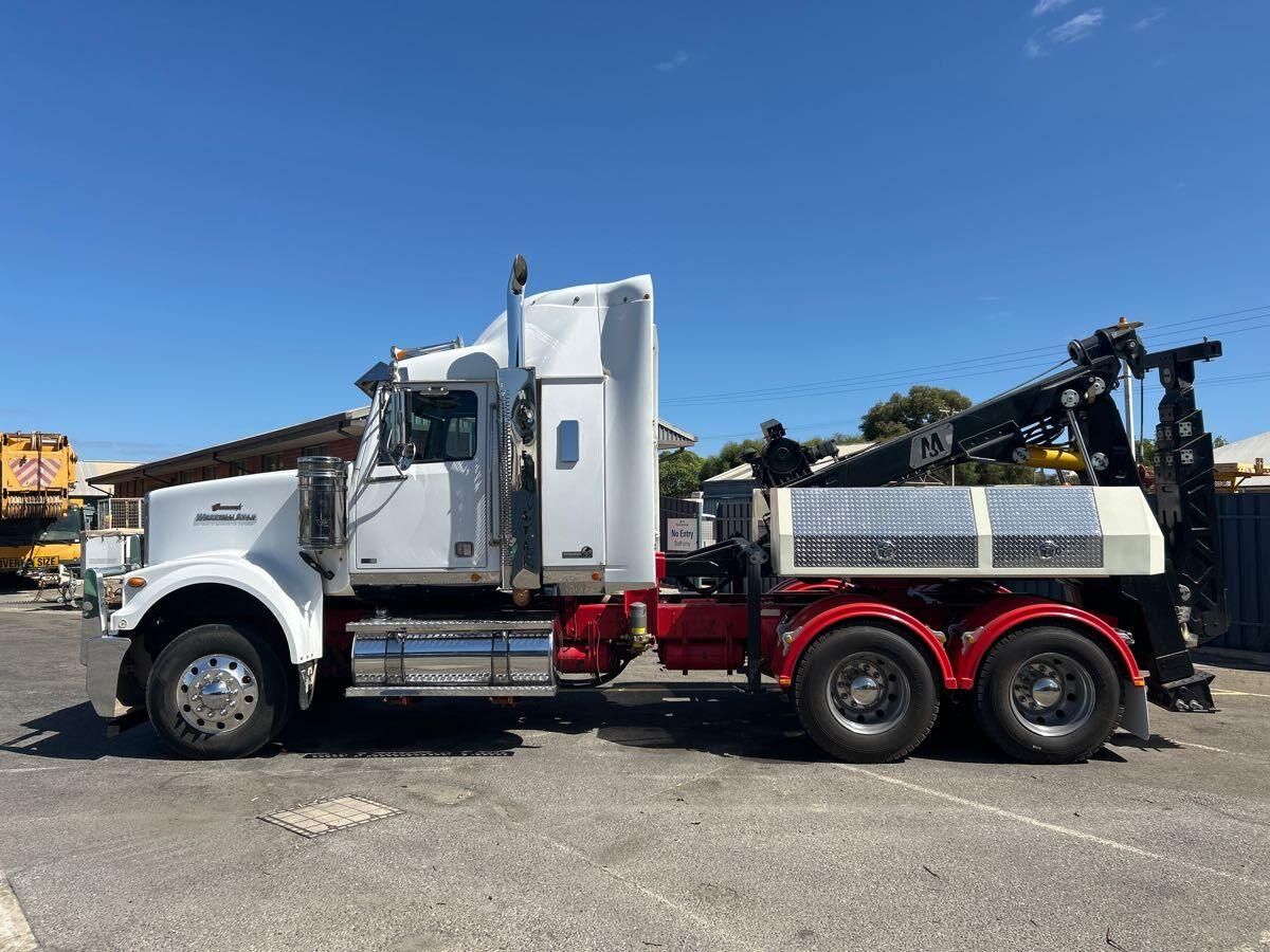 **Wrecking** 2013 Western Star 4900EX Constellation - Image 40