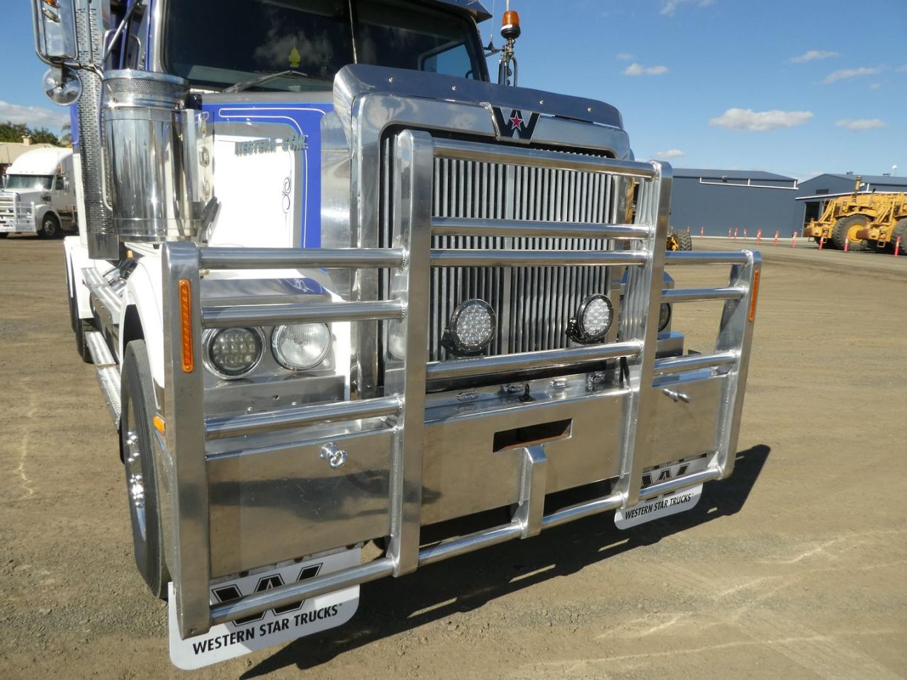 **Wrecking** 2007 Western Star 4800FX PRIME MOVER - Image 27