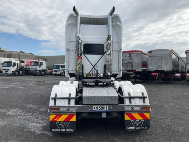 **Wrecking** 2018 Western Star 5800SS Constellation - Image 29