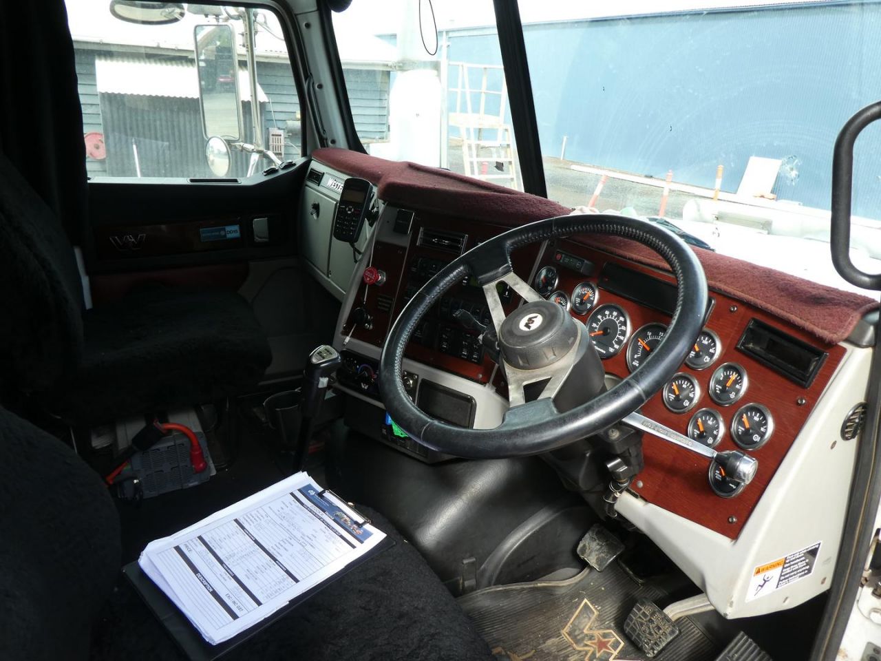 **Wrecking** 2012 Western Star 4800 Fx - Image 15