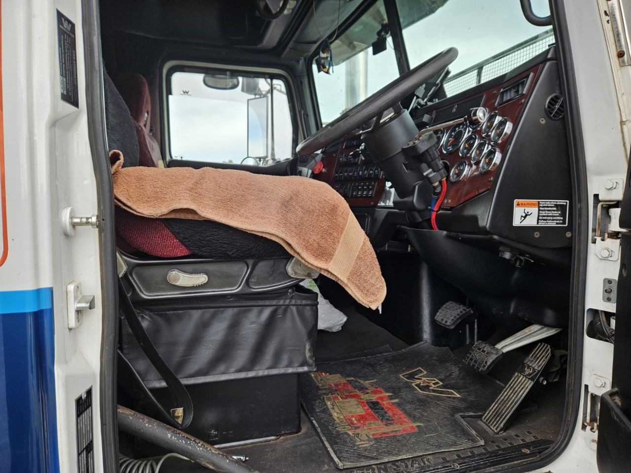**Wrecking** 2018 Western Star 4964 FXT Constellation - Image 35