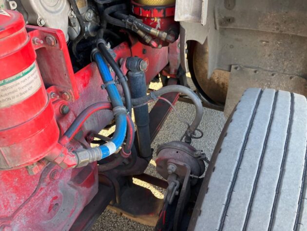 **Wrecking** 2017 Western Star 4864FXB - Image 26