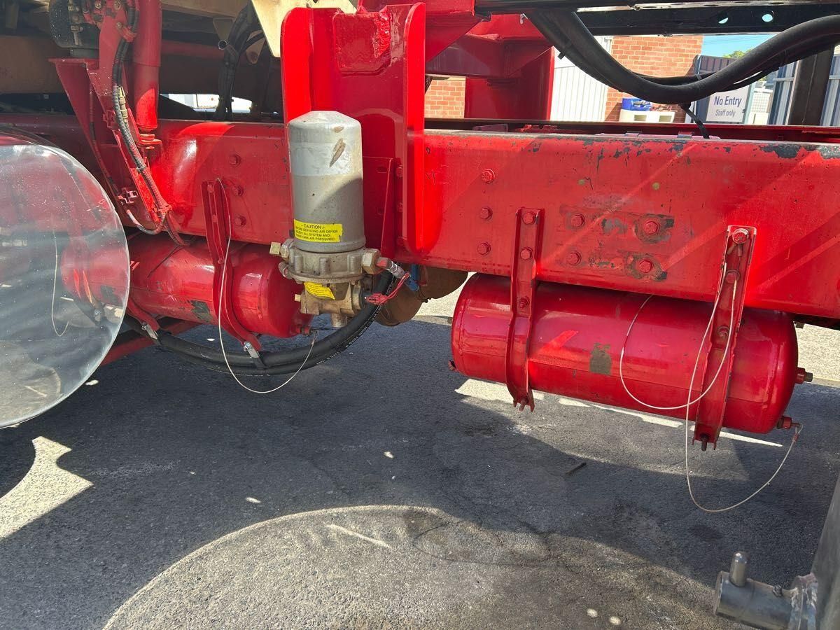 **Wrecking** 2013 Western Star 4900EX Constellation - Image 31