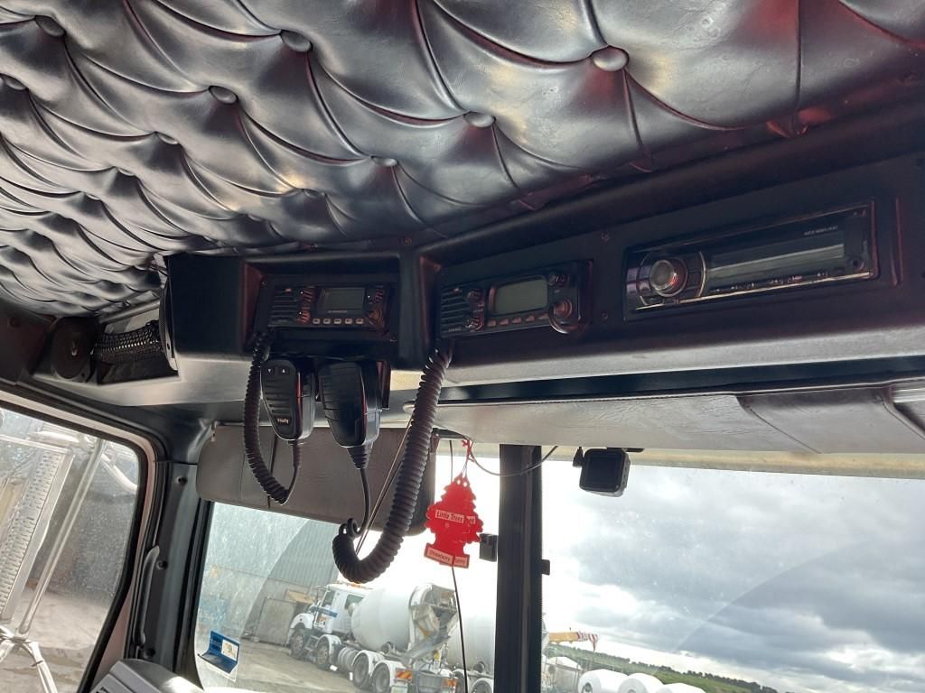 **Wrecking** 2010 Western Star 4800 Fx - Image 8