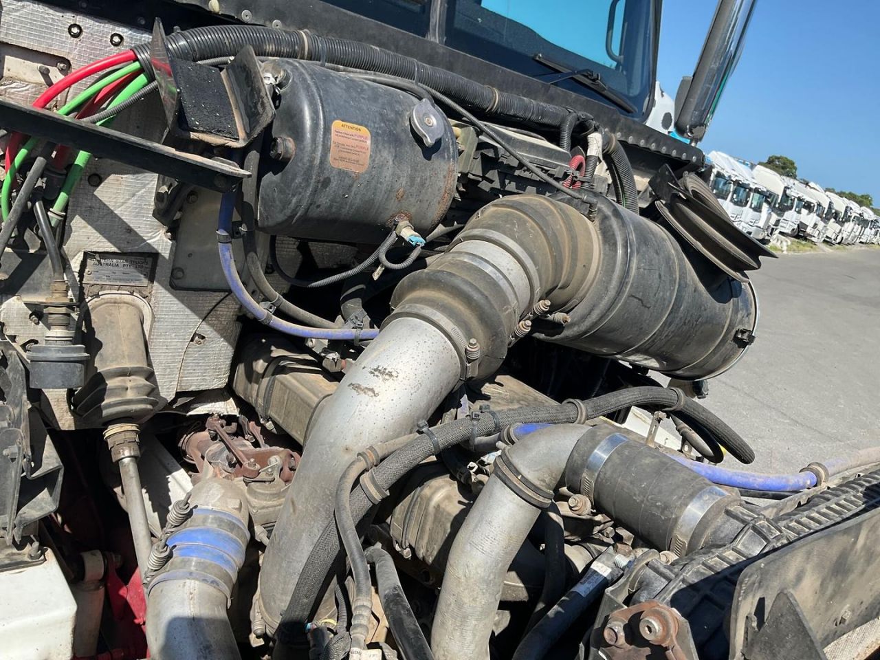 **Wrecking** 2018 Western Star 5864SS - Image 18