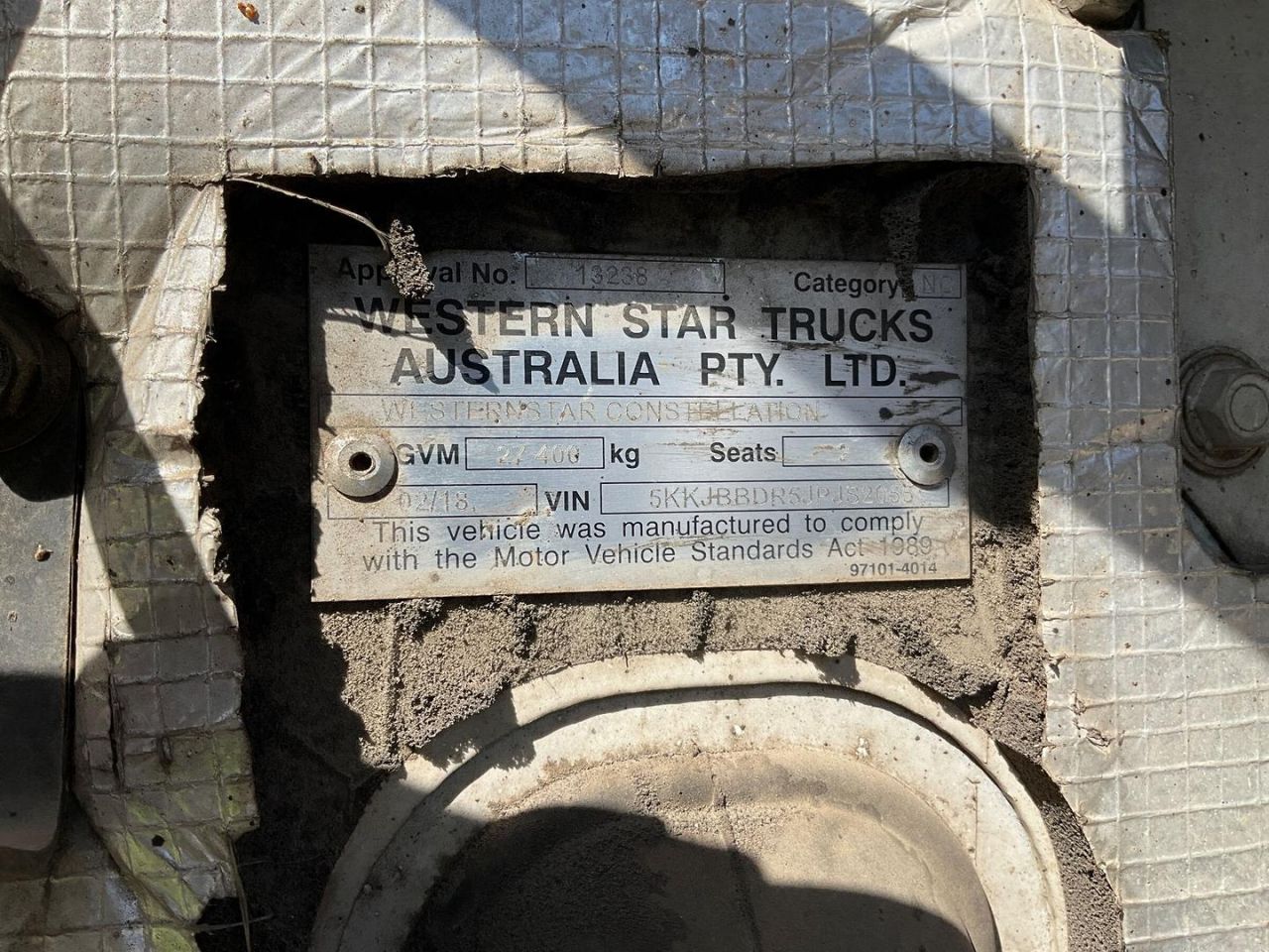 **Wrecking** 2018 Western Star 5864SS - Image 16