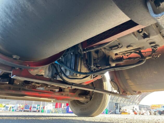**Wrecking** 2017 Western Star 4864FXB - Image 18
