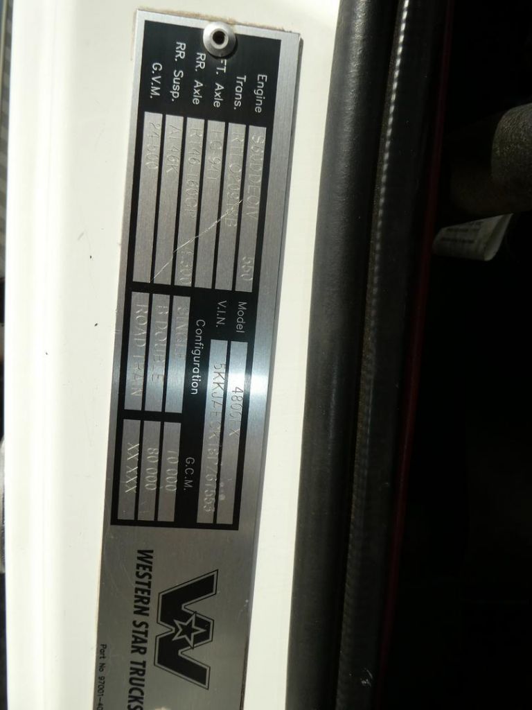 **Wrecking** 2007 Western Star 4800FX PRIME MOVER - Image 2