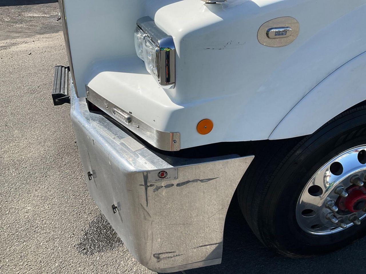 **Wrecking** 2018 Western Star 5864SS - Image 5