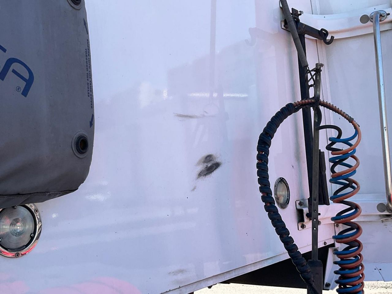 **Wrecking** 2018 Western Star 5864SS - Image 3