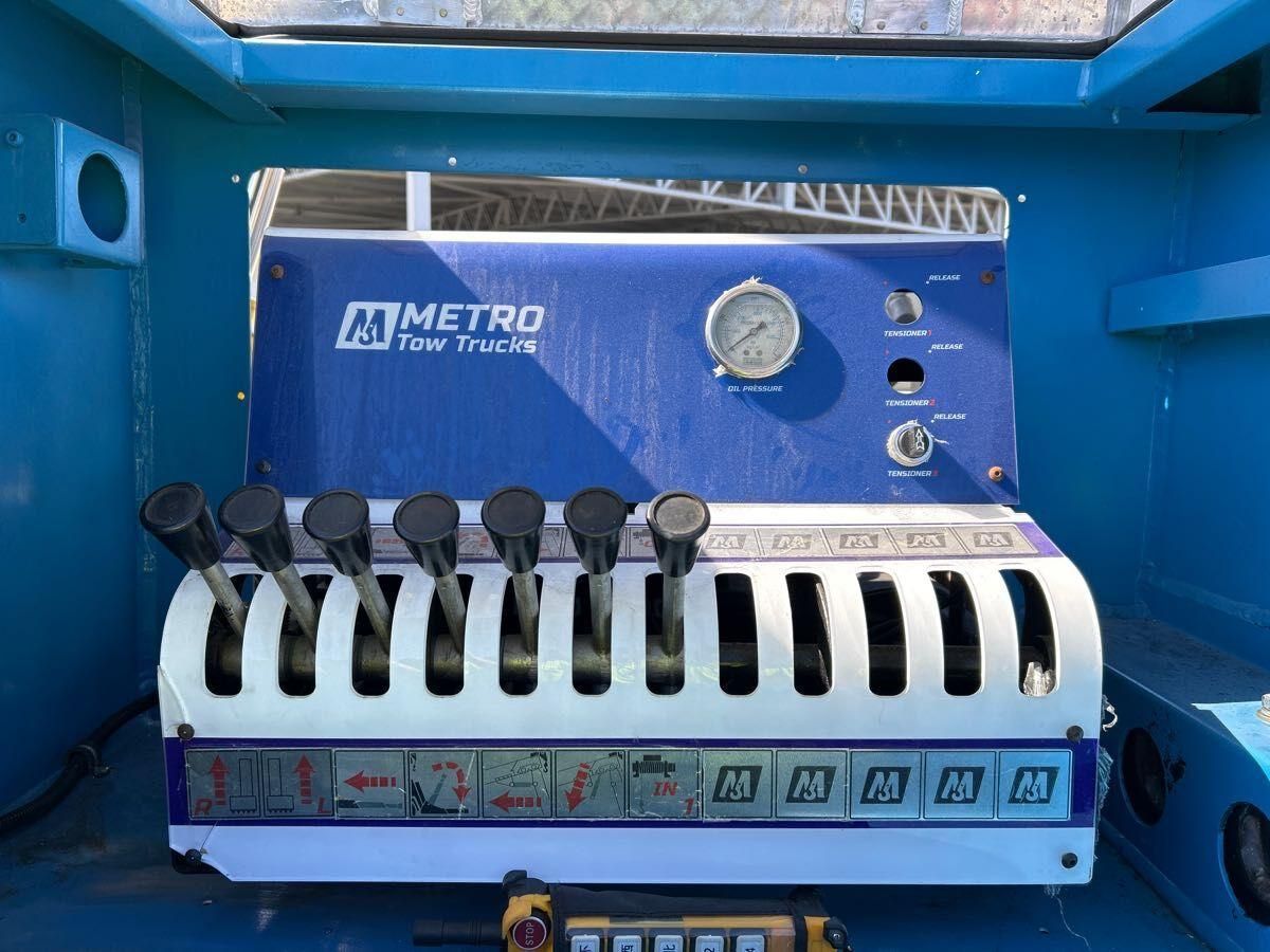 **Wrecking** 2013 Western Star 4900EX Constellation - Image 15