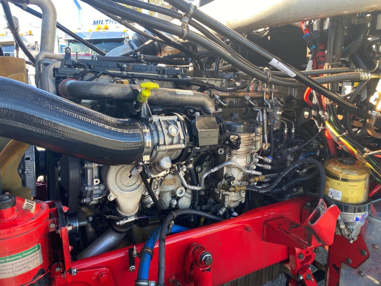 **Wrecking** 2018 Western Star 4964 FXT Constellation - Image 3