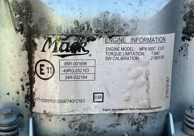 **Wrecking** 2018 Mack Granite - Image 27