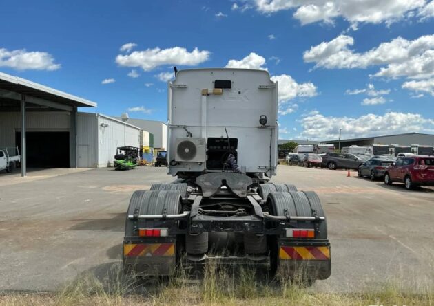 **Wrecking** 2011 Mack CMMT - Image 35