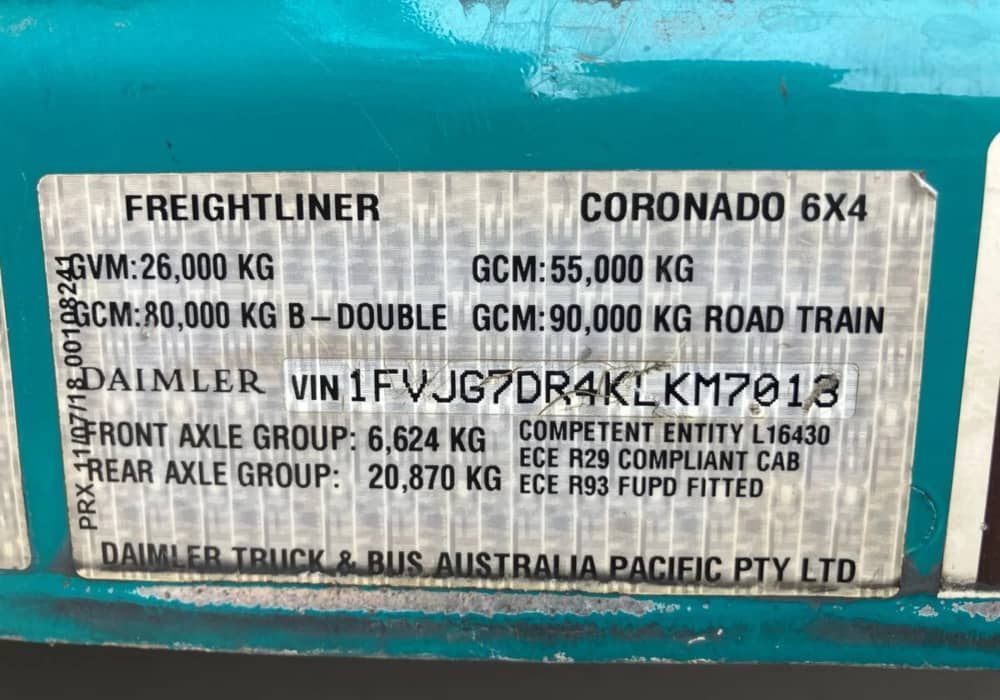 **Wrecking** 2019 Freightliner Coronado 114 - Image 13