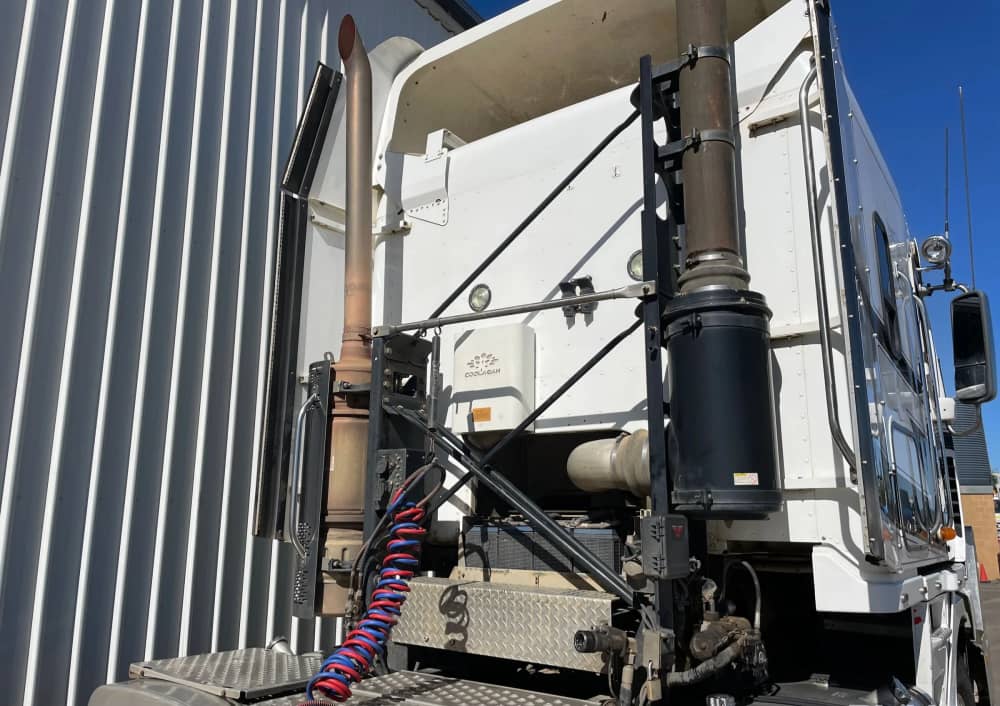 **Wrecking** 2013 Freightliner Argosy FLH - Image 16