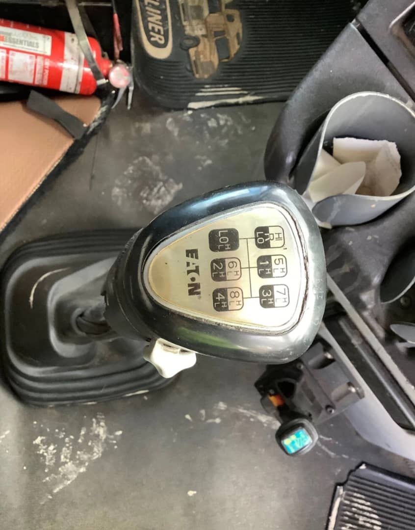 **Wrecking** 2014 Freightliner FLX Coronado - Image 5