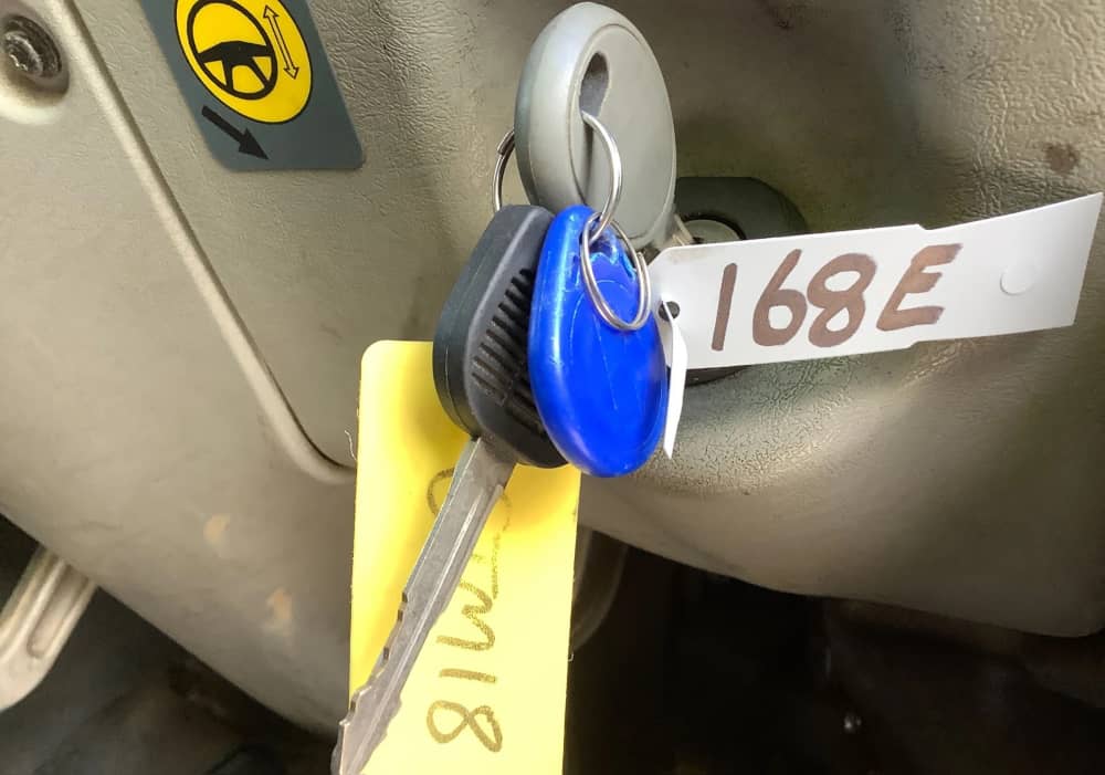 **Wrecking** 2014 Freightliner FLX Coronado - Image 11