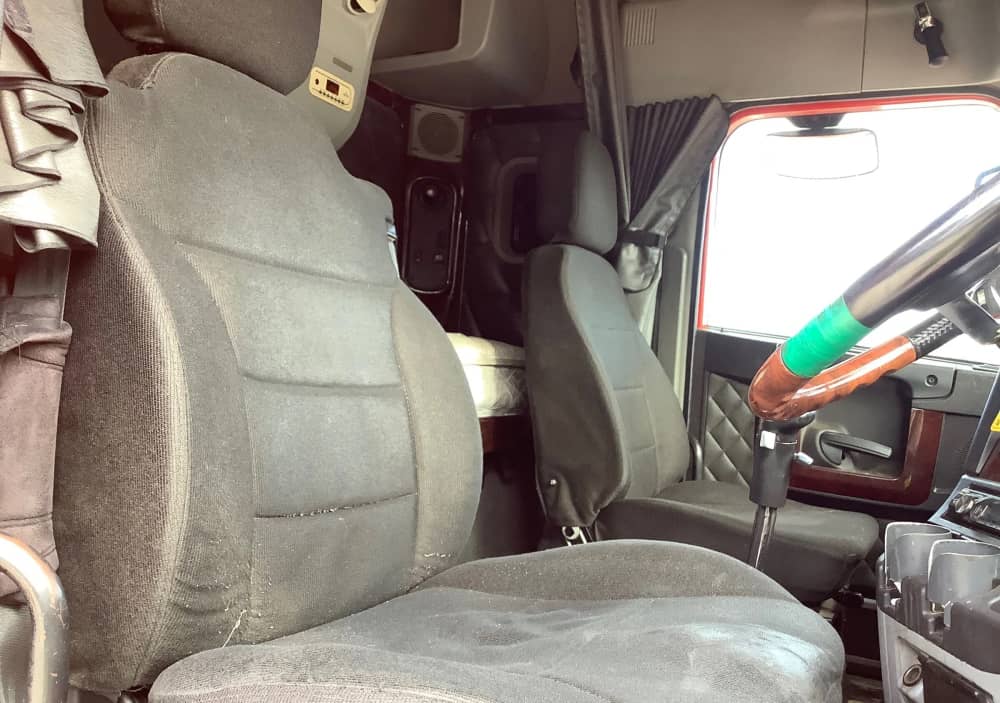 **Wrecking** 2014 Freightliner FLX Coronado - Image 12