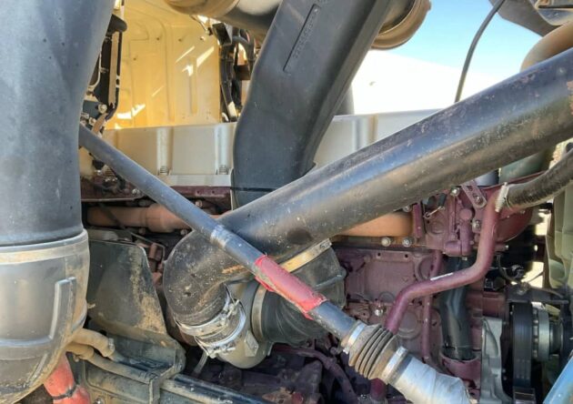 **Wrecking** 2018 Mack Superliner CLXT - Image 4