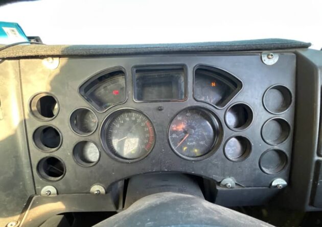 **Wrecking** 2009 Mack CSMR - Image 12