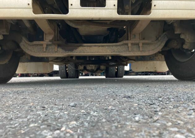 ** Wrecking** 2005 Mack Trident - Image 61