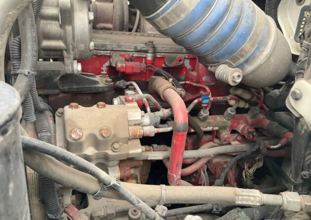 **Wrecking** 2009 Mack Metro Liner CSMR - Image 29