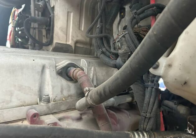 **Wrecking** 2017 Mack Superliner CLXT - Image 16
