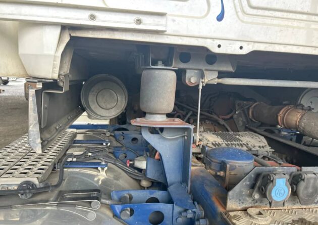 **Wrecking** 2017 Mack Superliner CLXT - Image 35