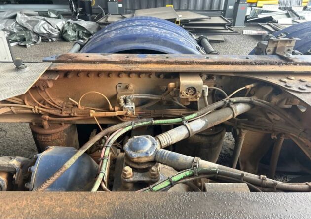 **Wrecking** 2017 Mack Superliner CLXT - Image 41
