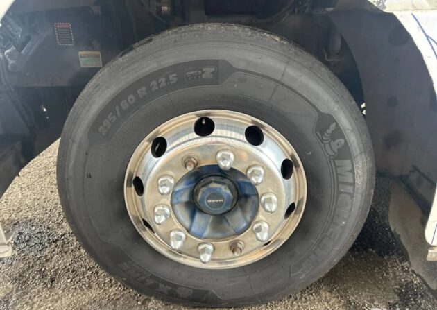 **Wrecking** 2017 Mack Superliner CLXT - Image 52