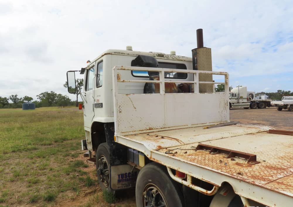 **Wrecking** International TK2670 - Image 8