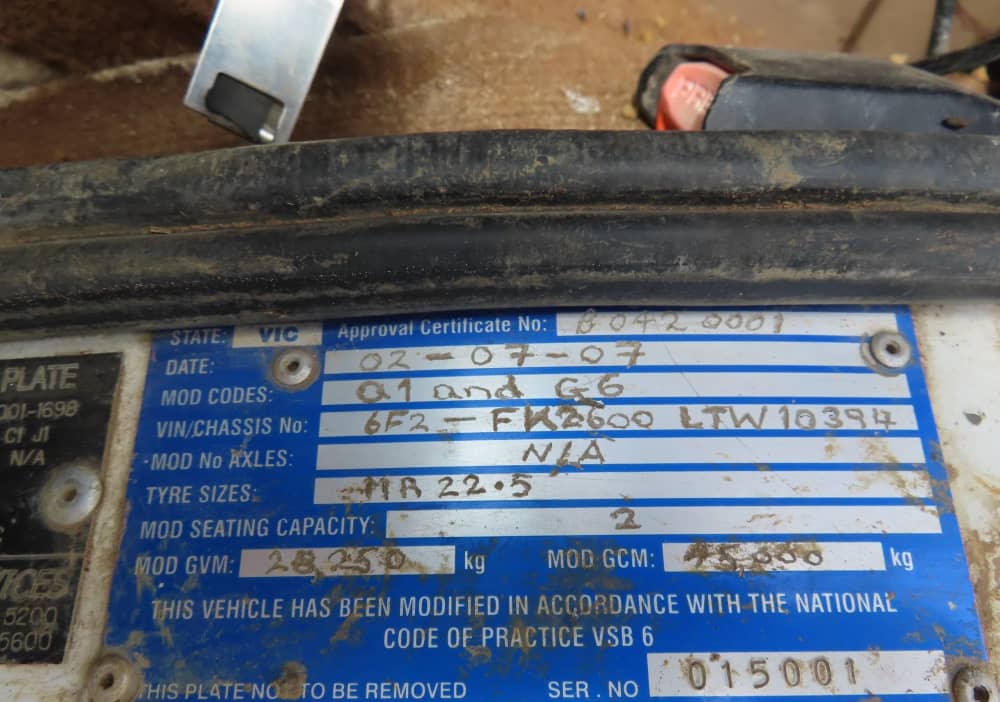 **Wrecking** International TK2670 - Image 25